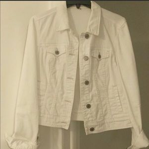 💖💖 PRISTINE White Denim Jacket💖💖